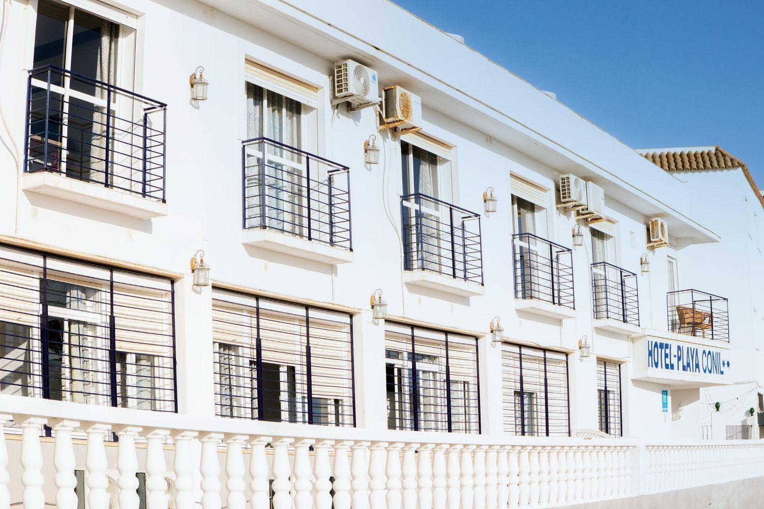 Hotel Playa Conil - Beachfront Studios & Suites Conil De La Frontera Zewnętrze zdjęcie
