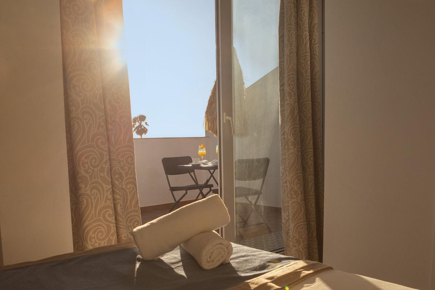 Hotel Playa Conil - Beachfront Studios & Suites Conil De La Frontera Zewnętrze zdjęcie